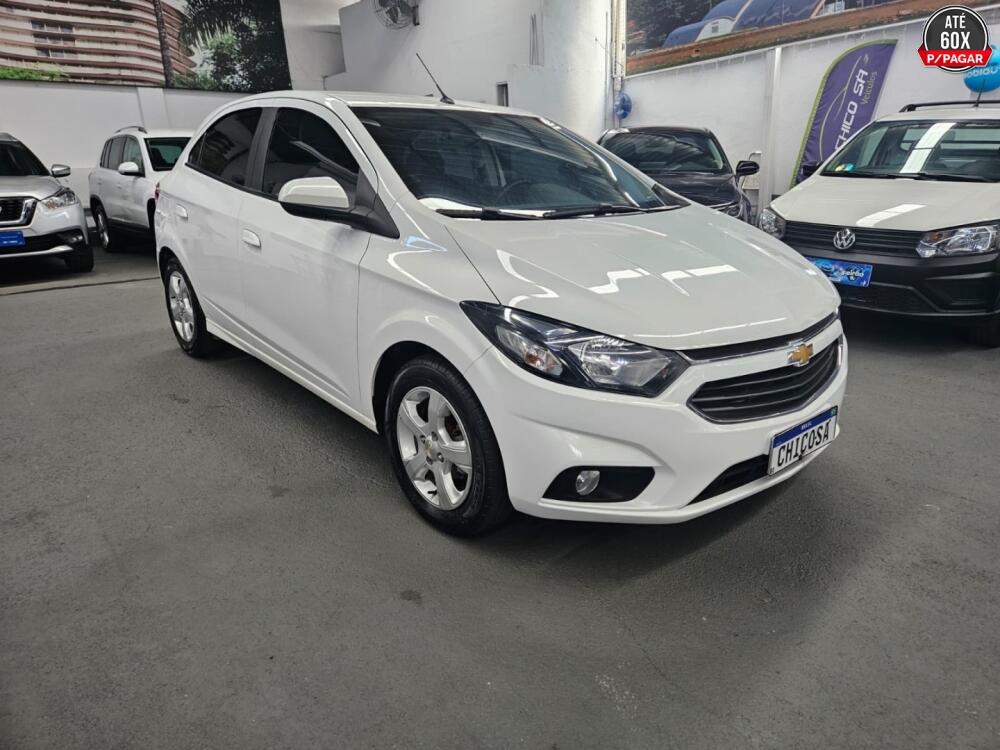 Chevrolet Onix Hatch