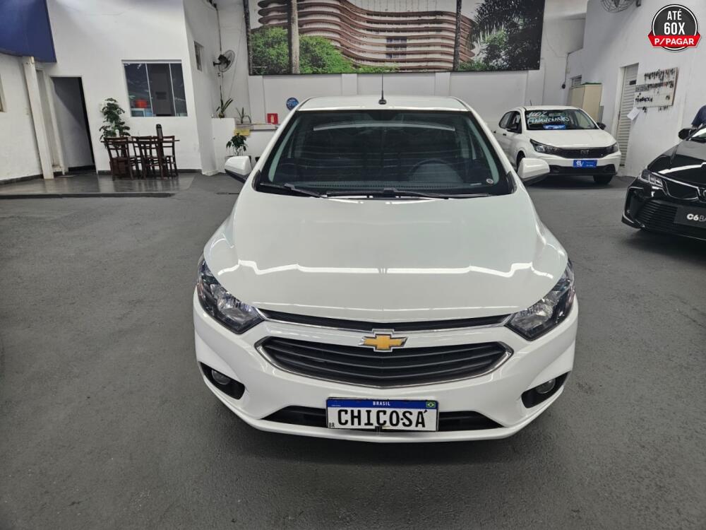 Chevrolet Onix Hatch