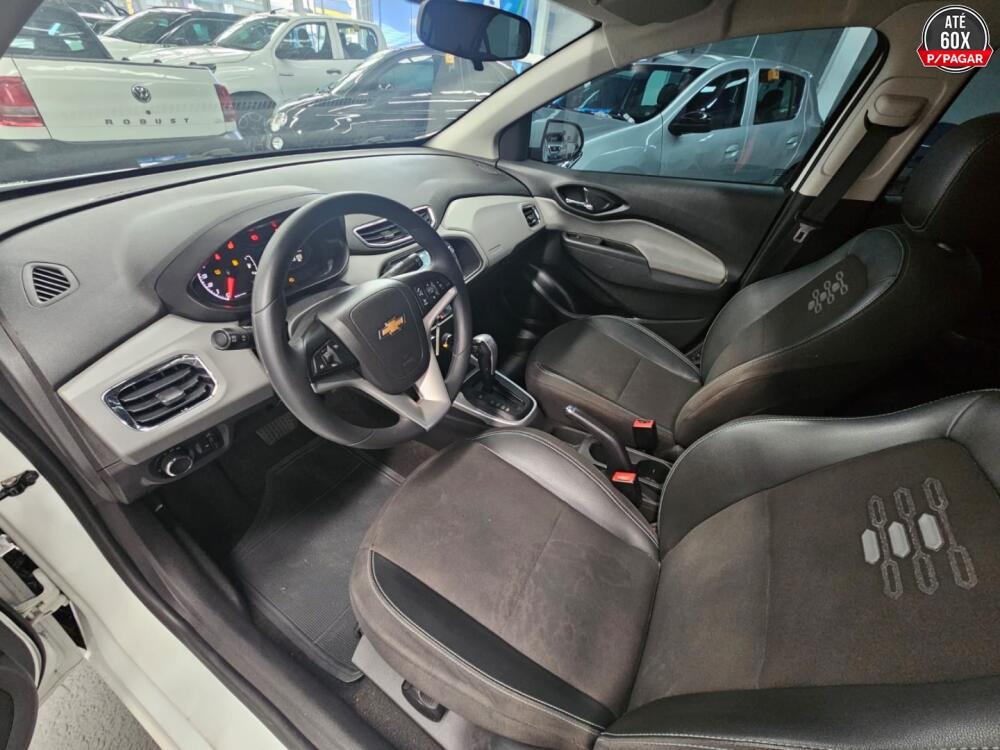 Chevrolet Onix Hatch