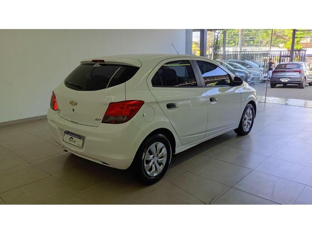Chevrolet Onix Hatch