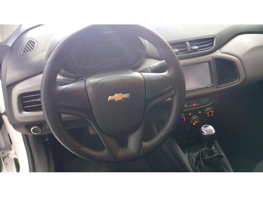 Chevrolet Onix Hatch