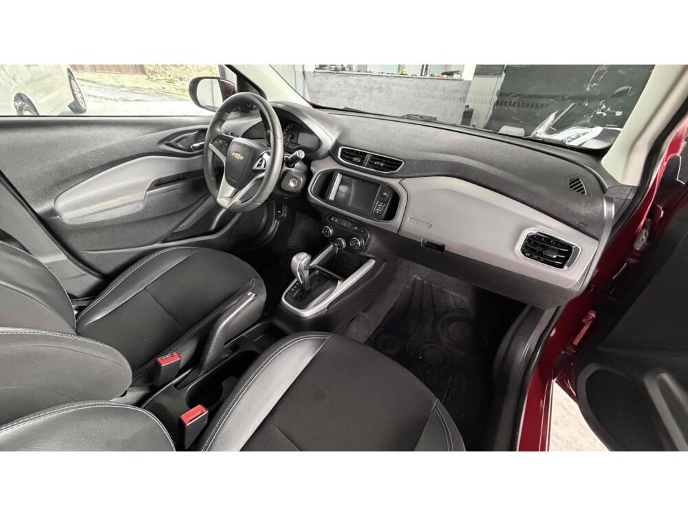 Chevrolet Onix Hatch
