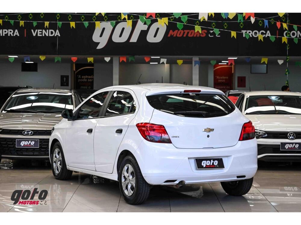 Chevrolet Onix Hatch
