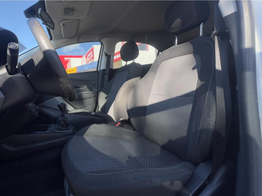 Chevrolet Onix Hatch