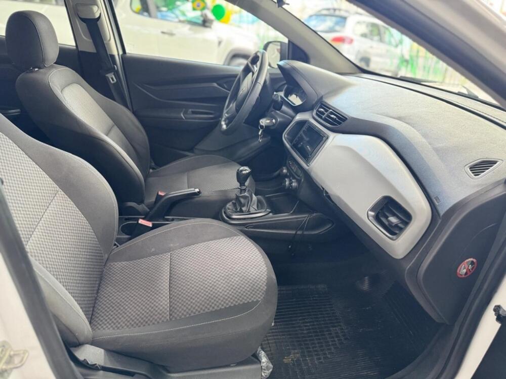 Chevrolet Onix Hatch