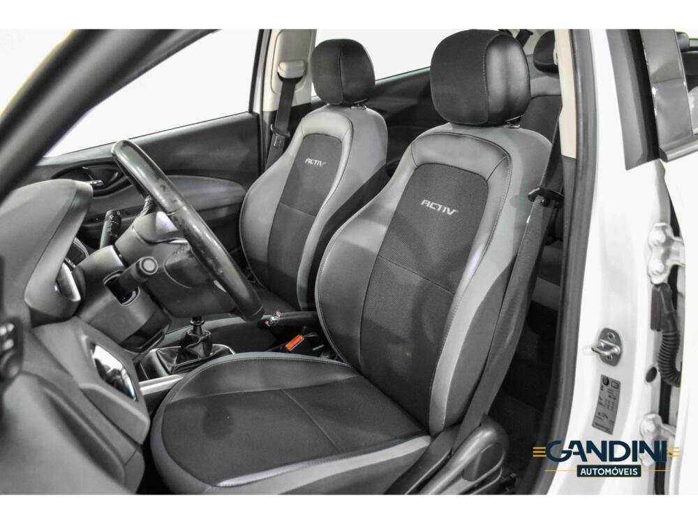 Chevrolet Onix Hatch
