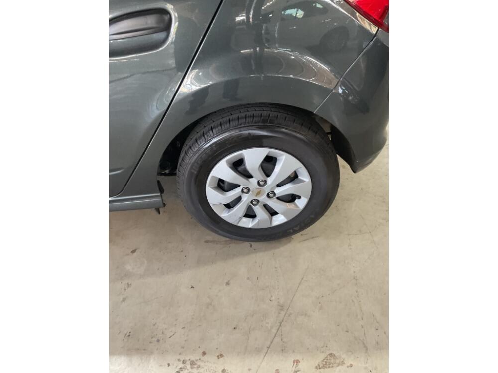 Chevrolet Onix Hatch