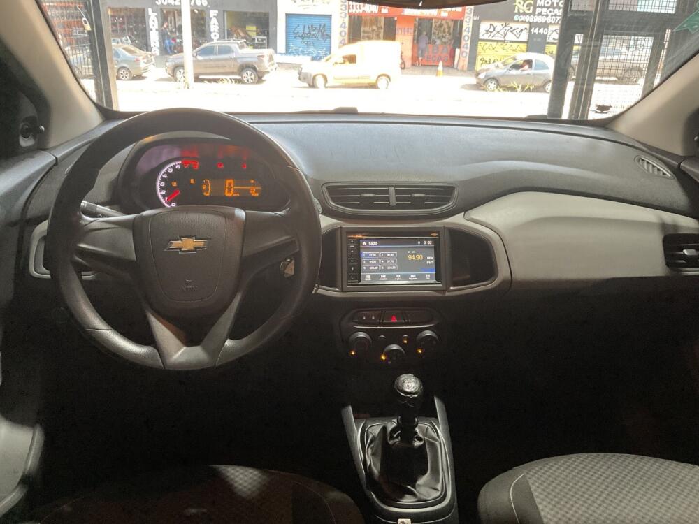 Chevrolet Onix Hatch