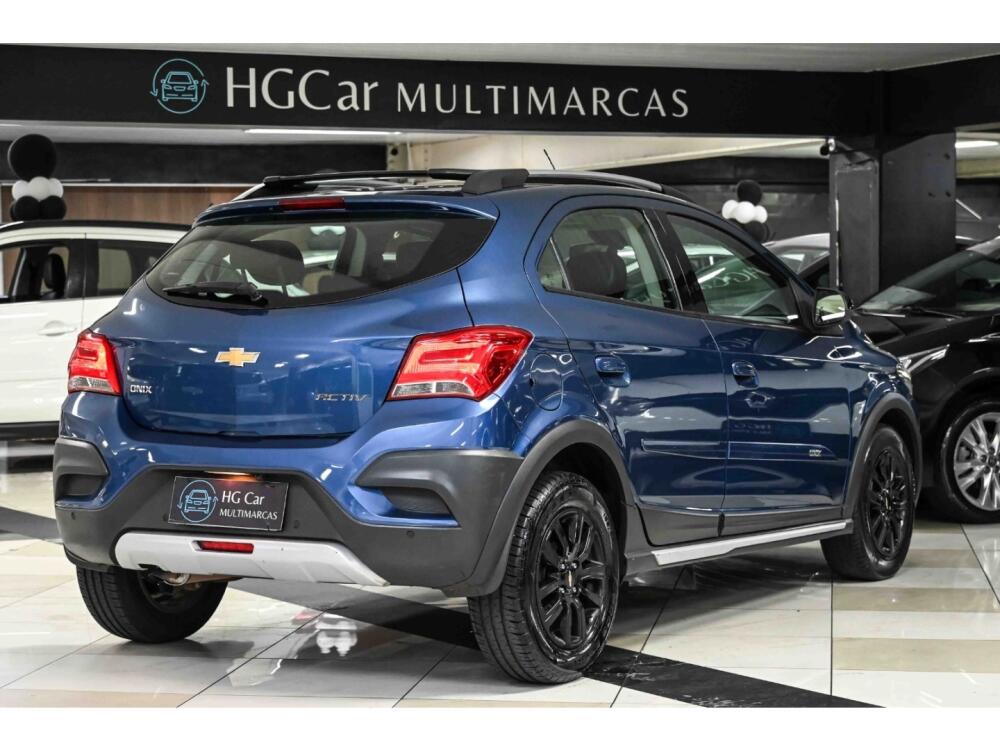 Chevrolet Onix Hatch