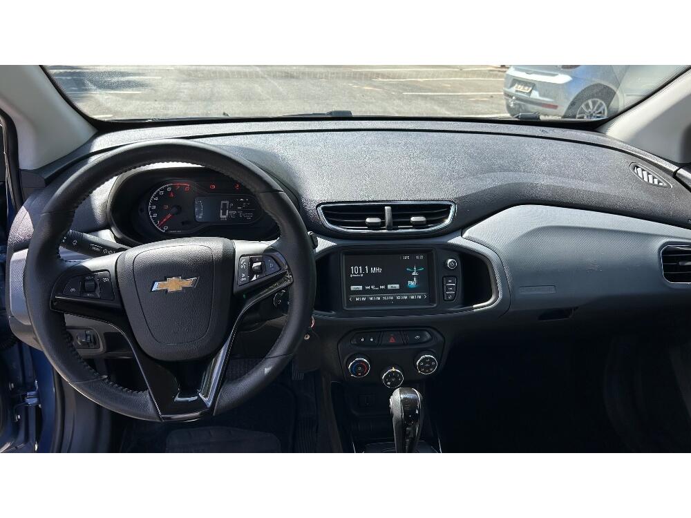 Chevrolet Onix Hatch