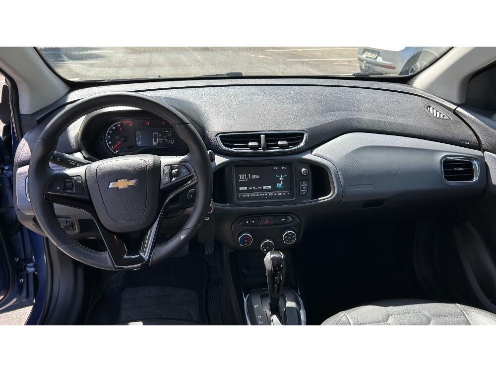 Chevrolet Onix Hatch