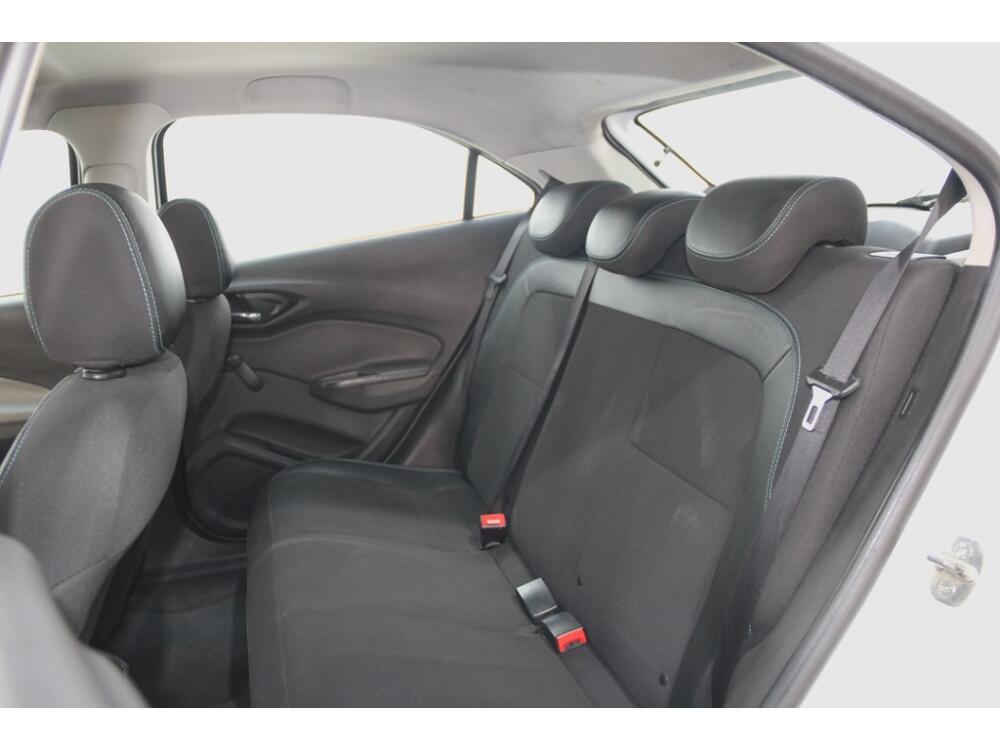 Chevrolet Onix Hatch