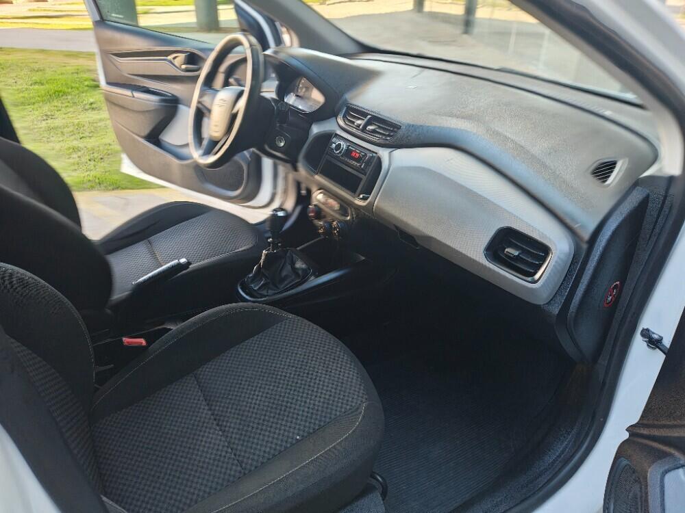 Chevrolet Onix Hatch