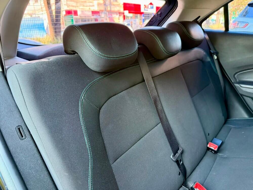 Chevrolet Onix Hatch