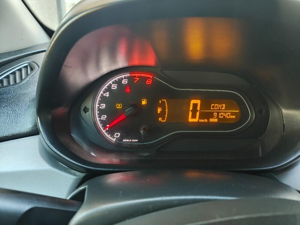 Chevrolet Onix Hatch