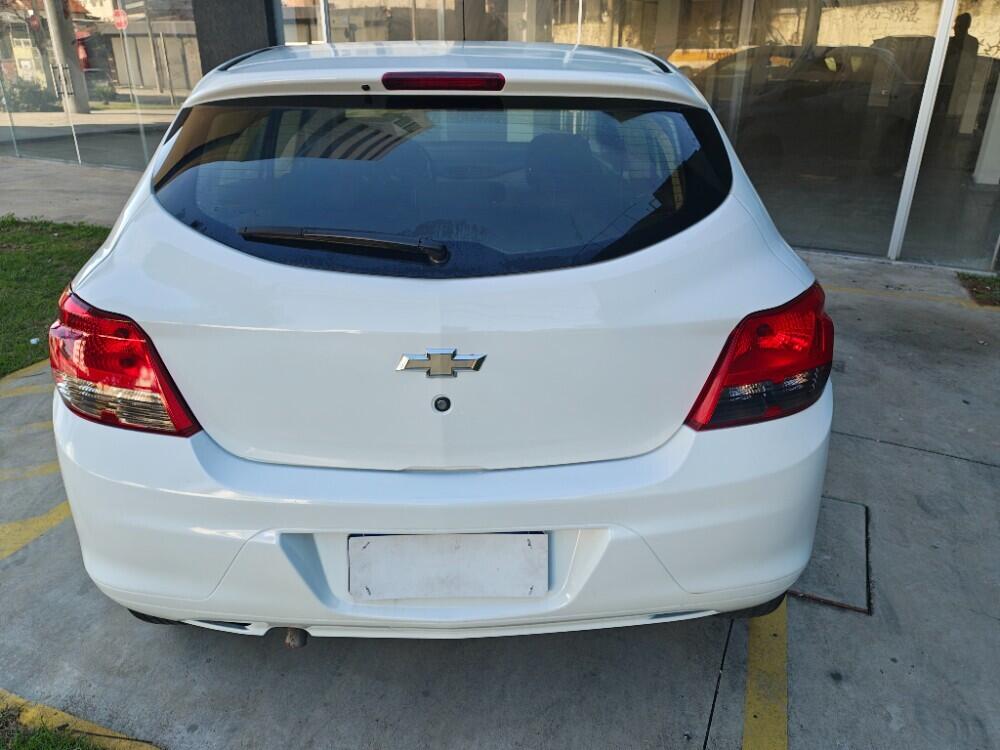 Chevrolet Onix Hatch