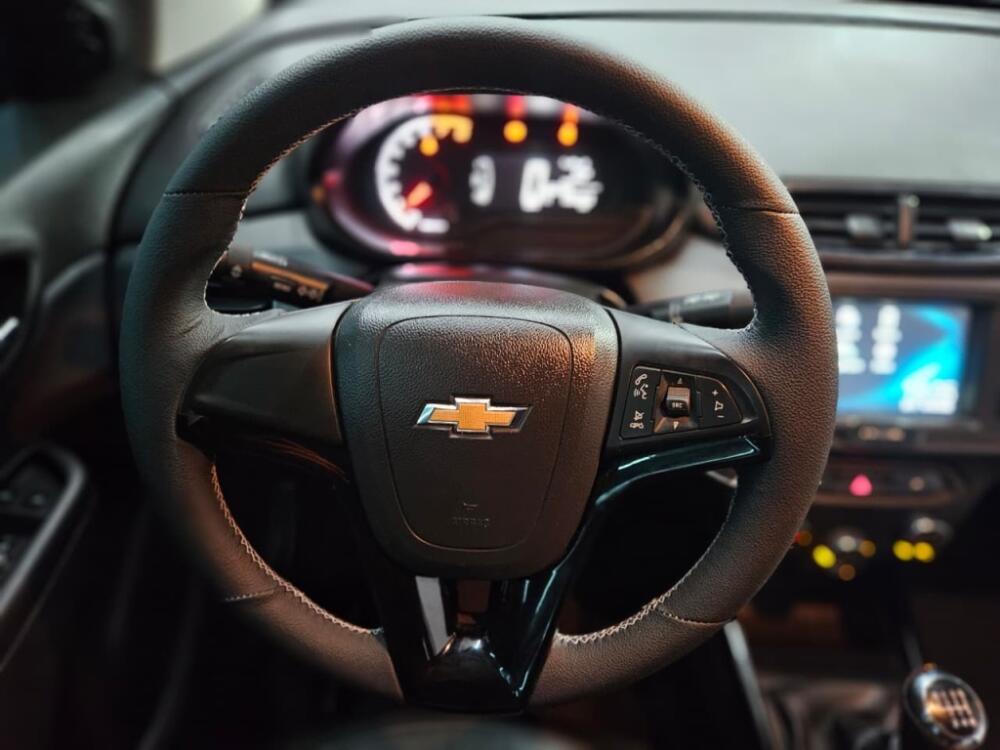 Chevrolet Onix Hatch