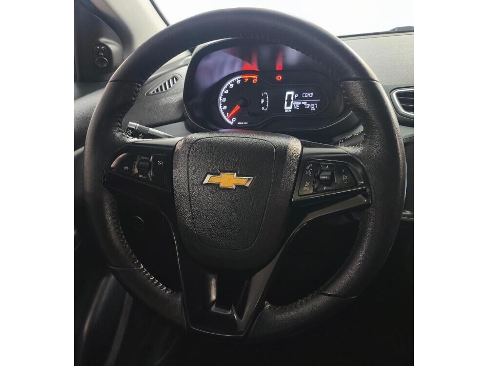 Chevrolet Onix Hatch