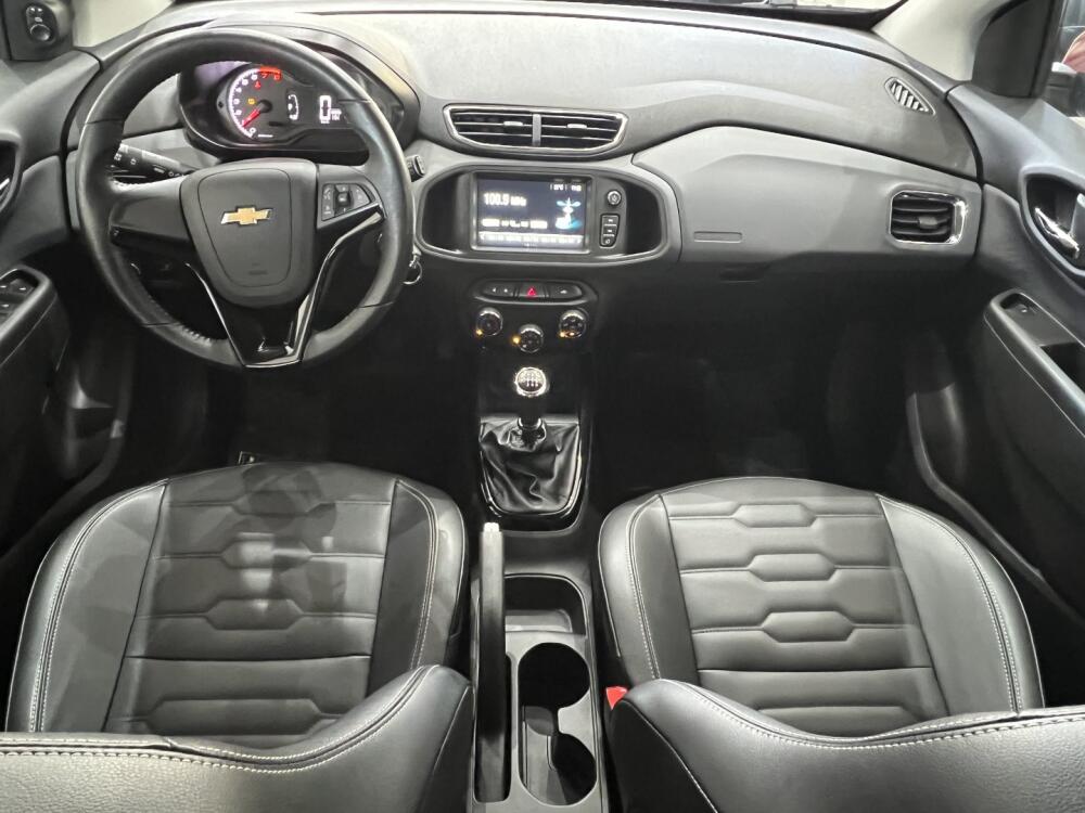 Chevrolet Onix Hatch