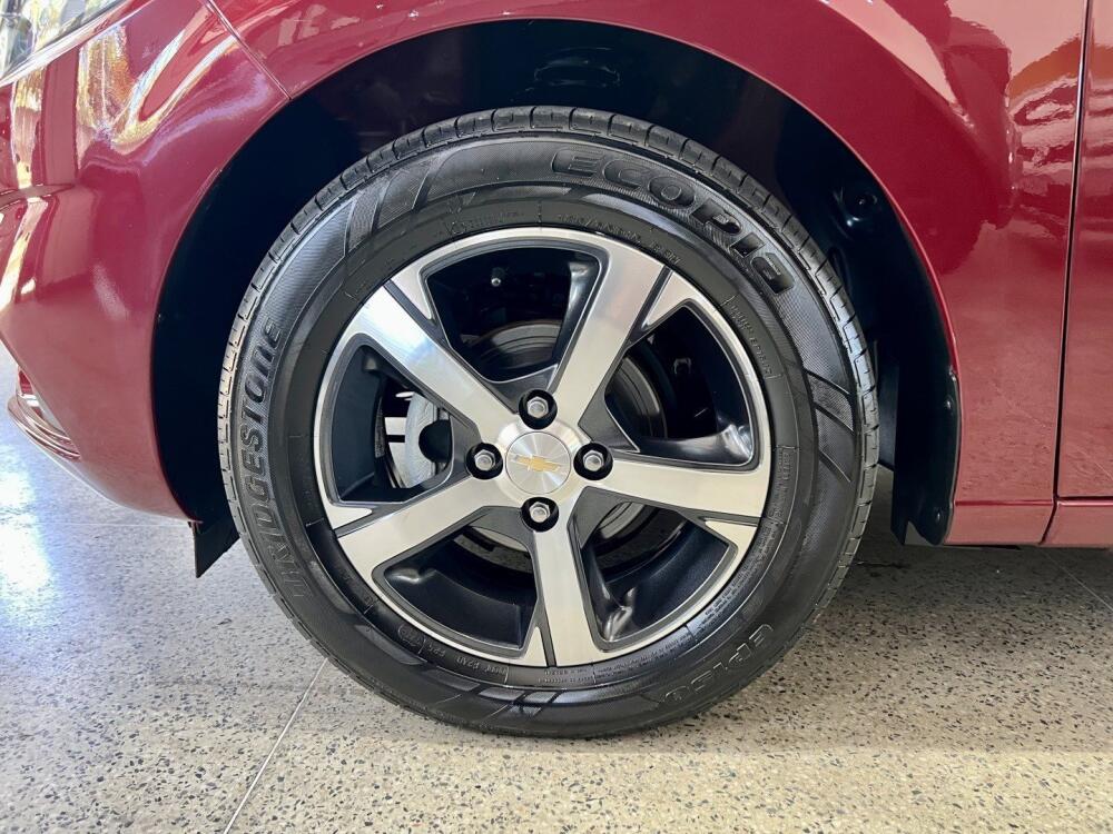 Chevrolet Onix Hatch