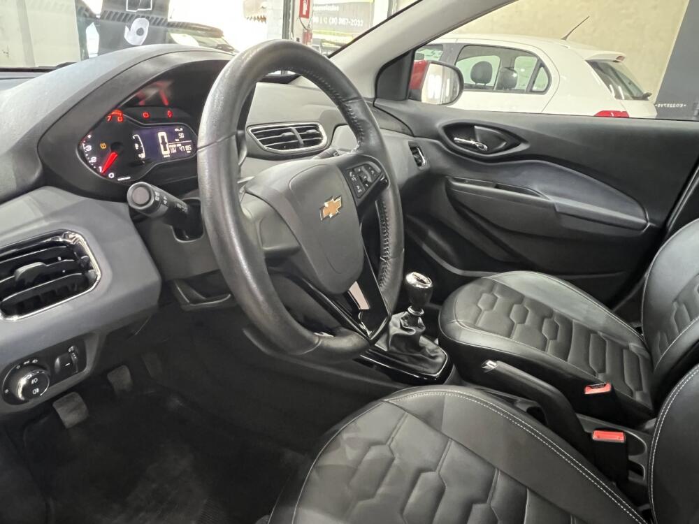 Chevrolet Onix Hatch
