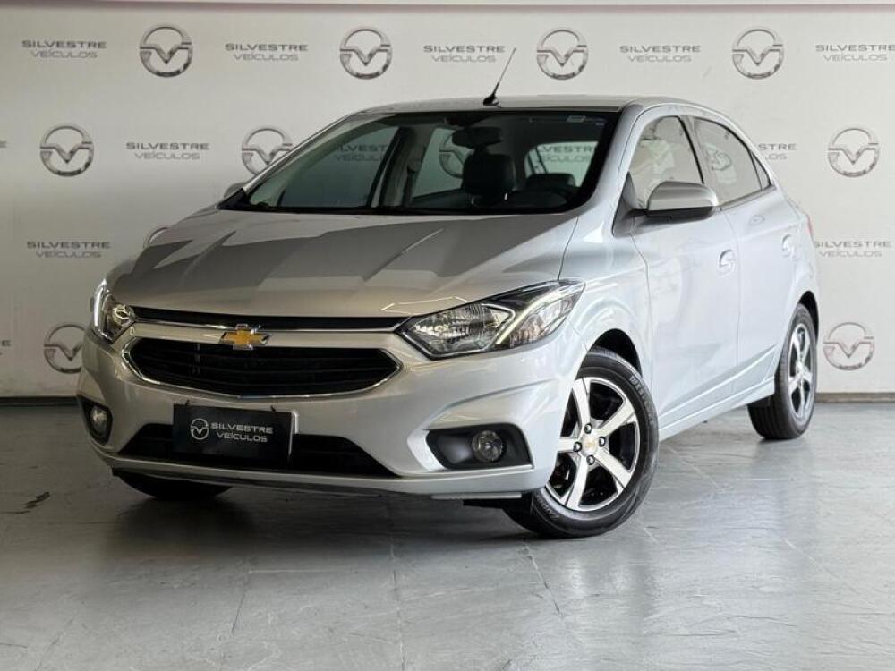 Chevrolet Onix Hatch