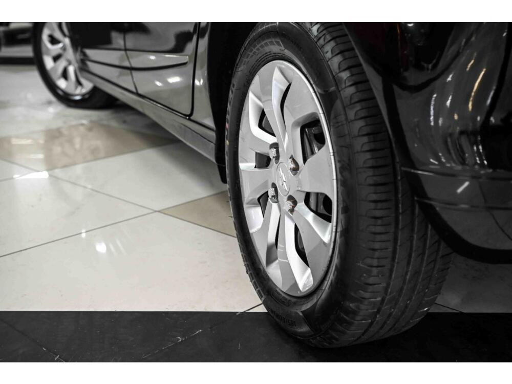 Chevrolet Onix Hatch