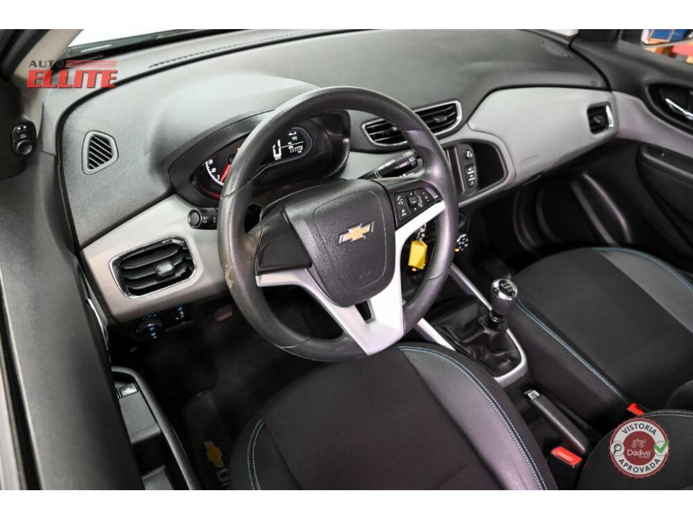 Chevrolet Onix Hatch