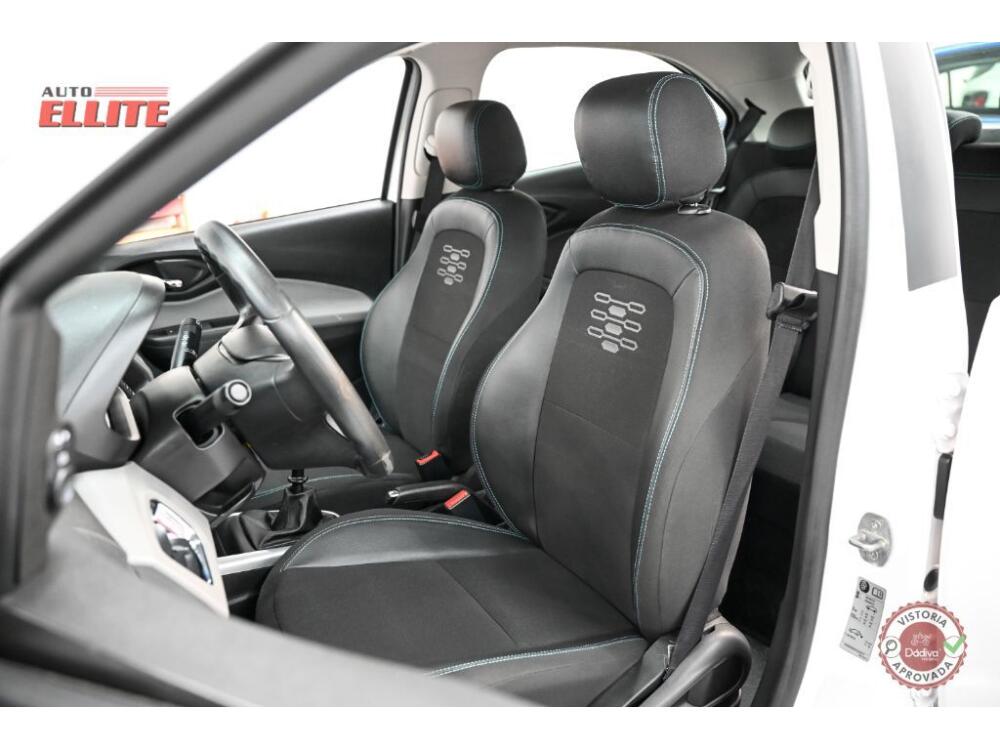 Chevrolet Onix Hatch