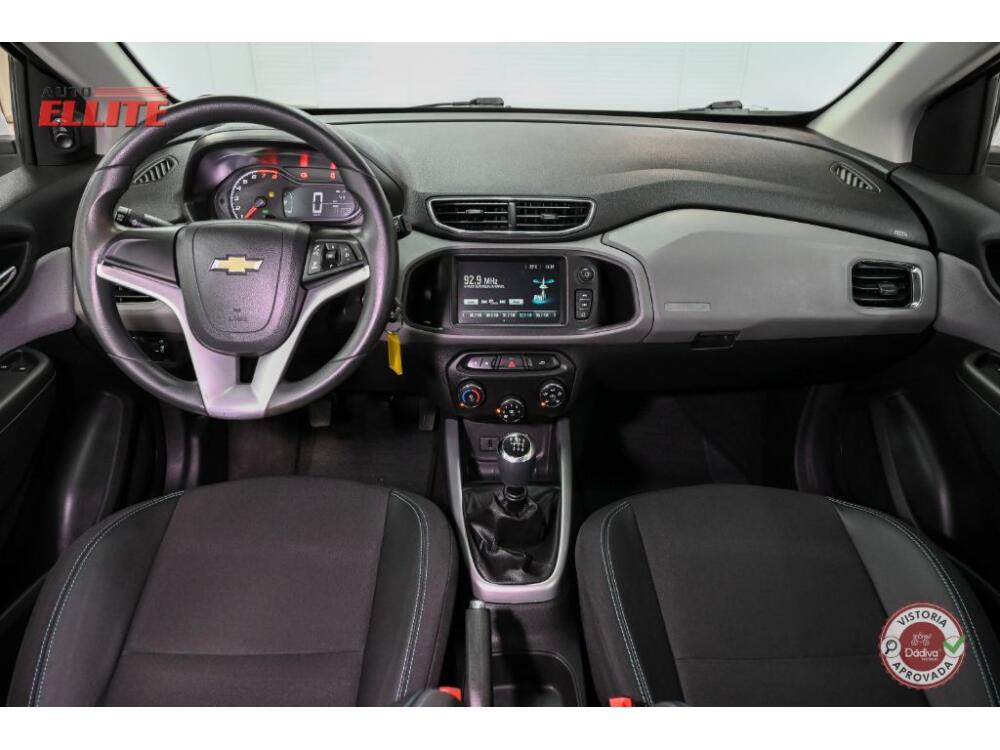 Chevrolet Onix Hatch