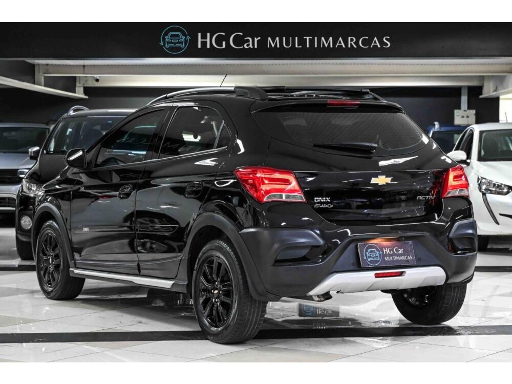 Chevrolet Onix Hatch