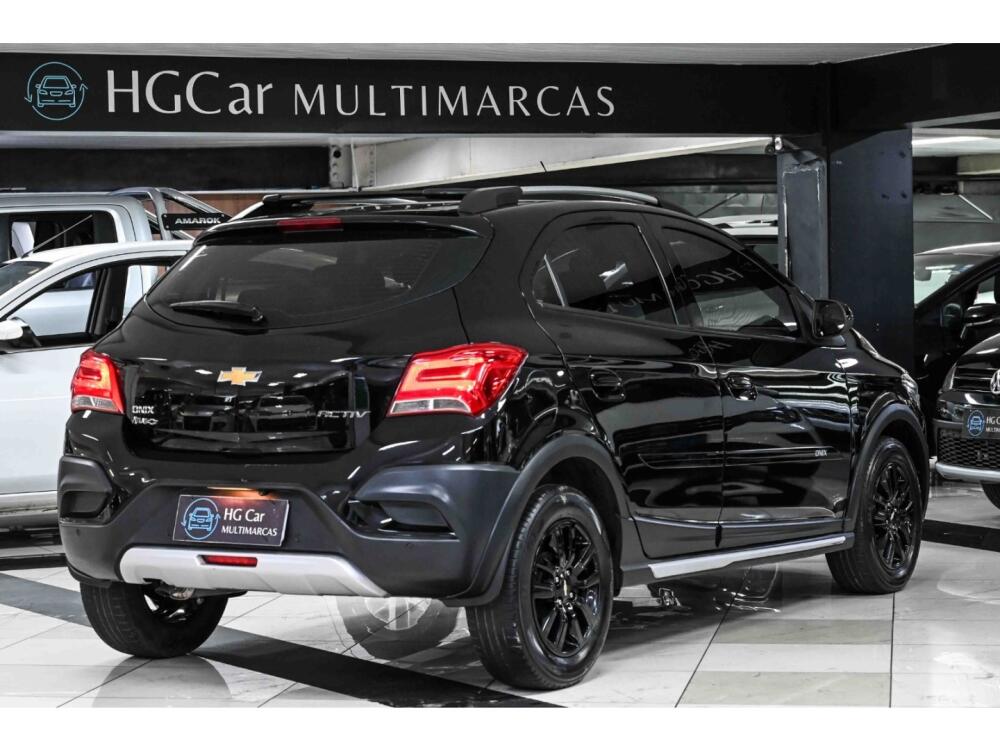 Chevrolet Onix Hatch