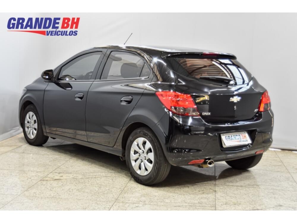 Chevrolet Onix Hatch