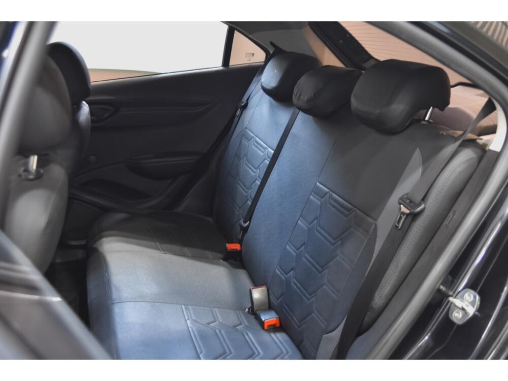 Chevrolet Onix Hatch