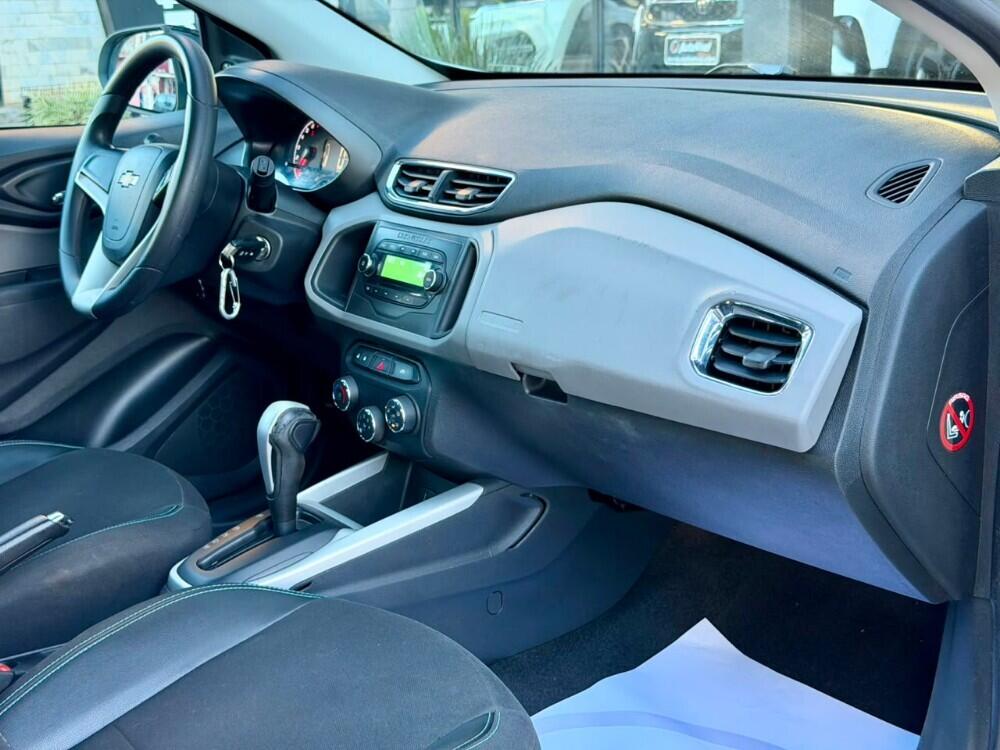 Chevrolet Onix Hatch