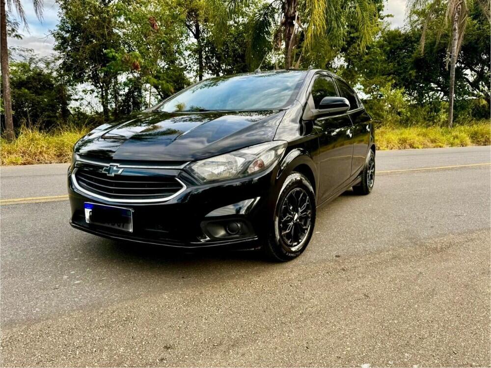 Chevrolet Onix Hatch