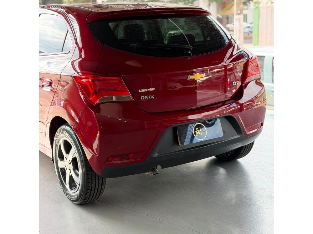 Chevrolet Onix Hatch