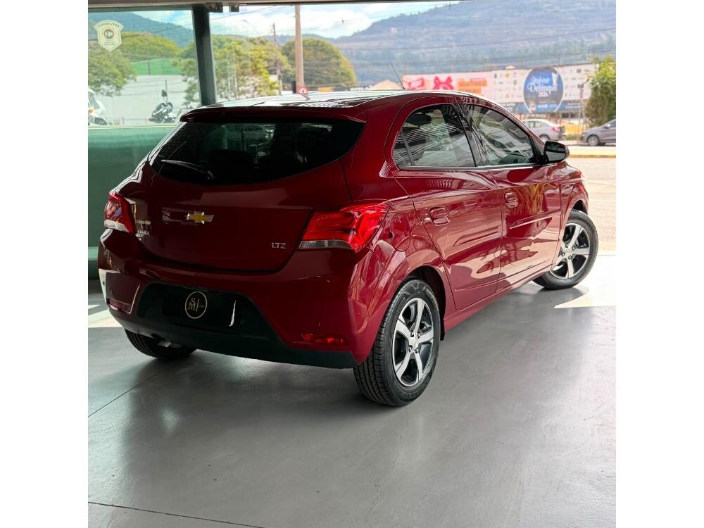 Chevrolet Onix Hatch