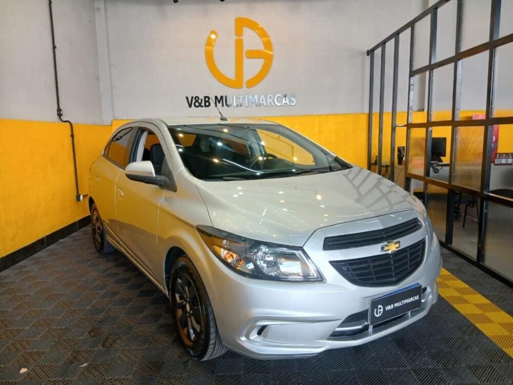 Chevrolet Onix Hatch