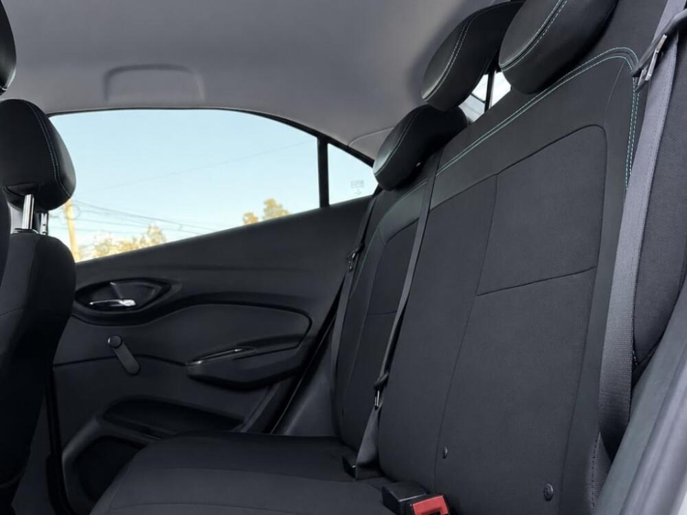 Chevrolet Onix Hatch