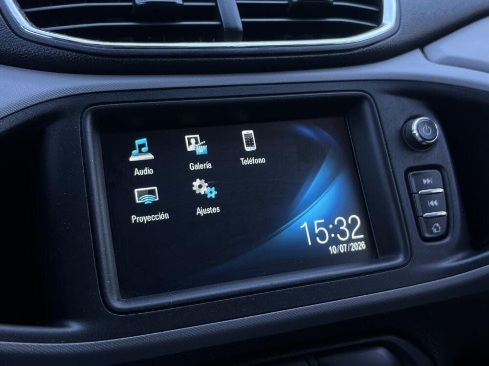 Chevrolet Onix Hatch