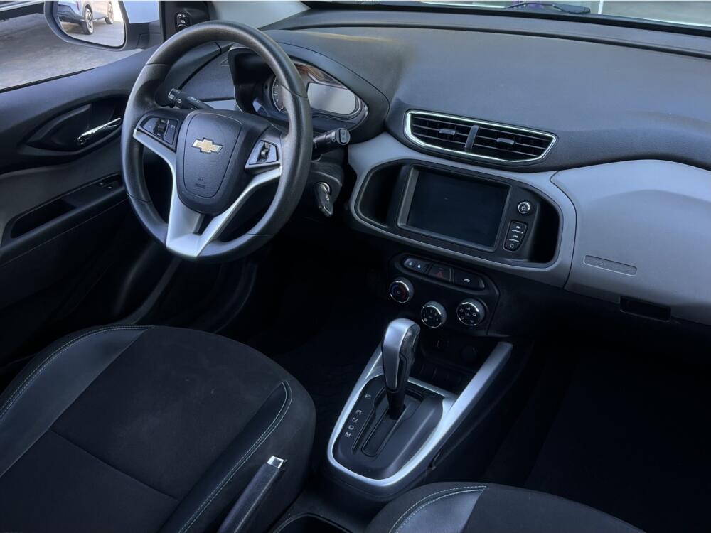 Chevrolet Onix Hatch