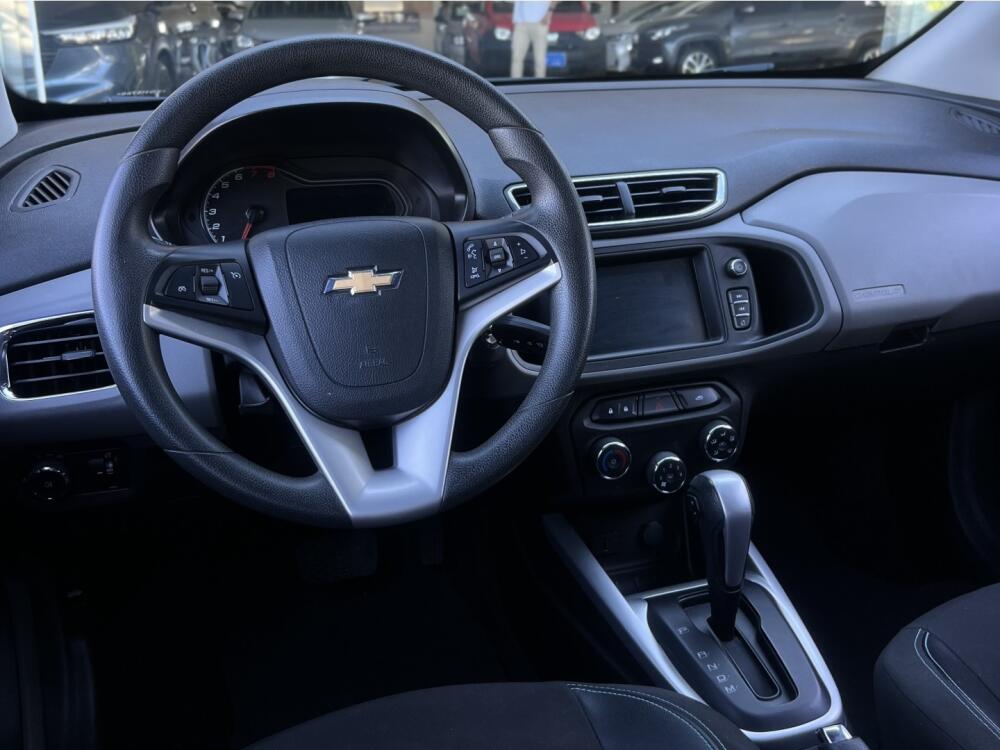 Chevrolet Onix Hatch