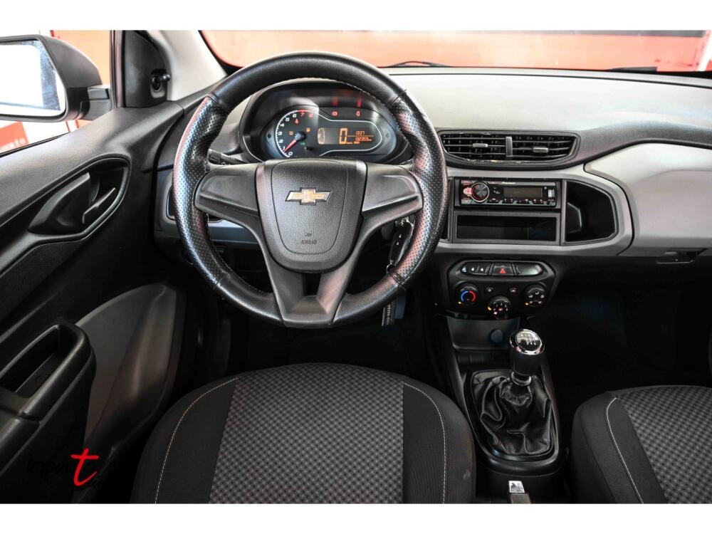 Chevrolet Onix Hatch