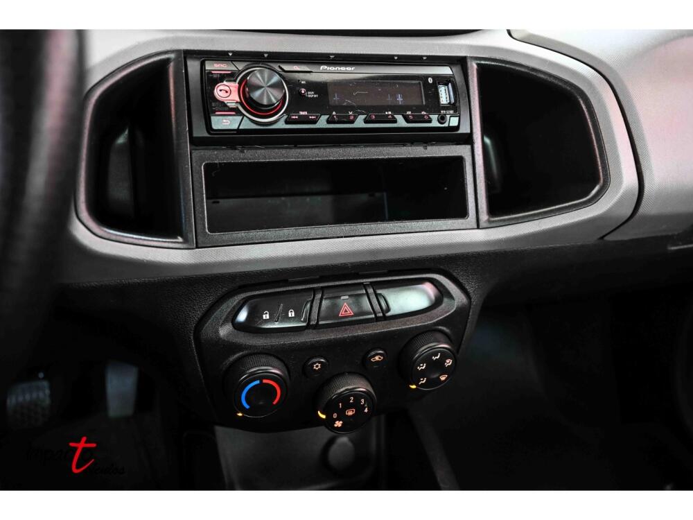 Chevrolet Onix Hatch