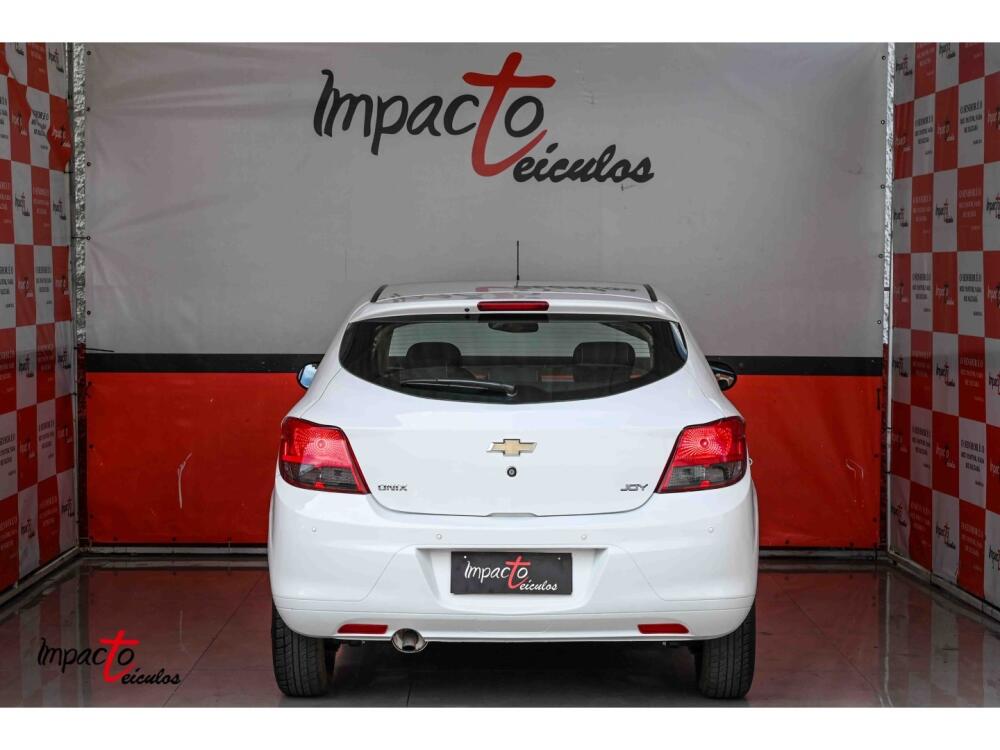 Chevrolet Onix Hatch