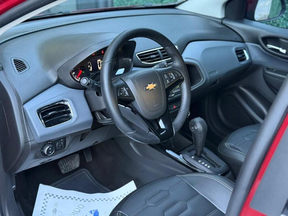 Chevrolet Onix Hatch