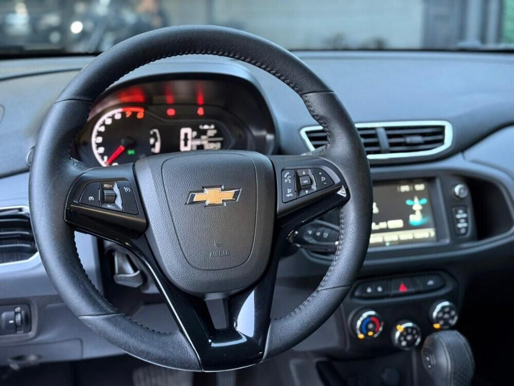 Chevrolet Onix Hatch