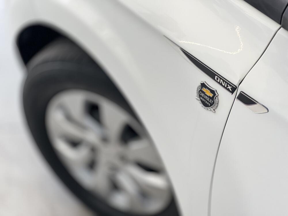 Chevrolet Onix Hatch