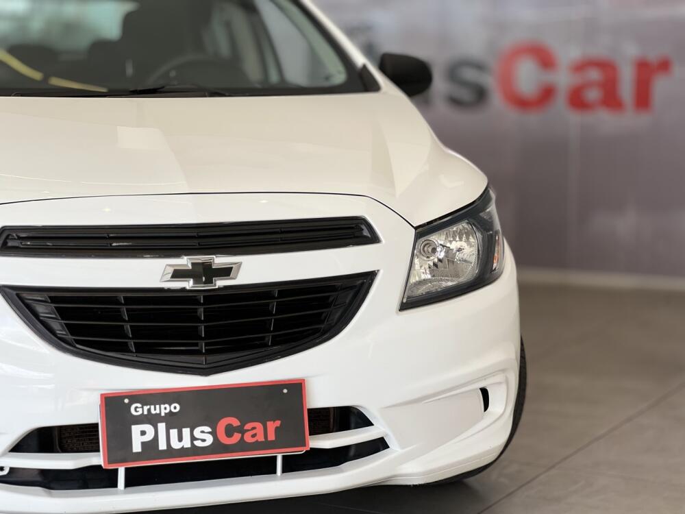 Chevrolet Onix Hatch